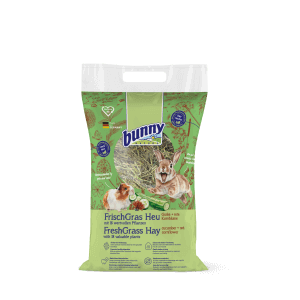 unny vers gras hooi komkommer korenbloem